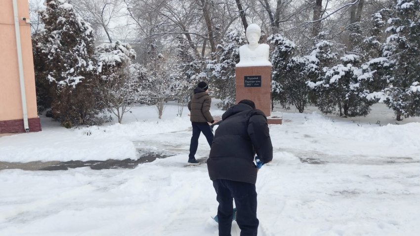 «Қар десанты» еріктілер эстафетасы